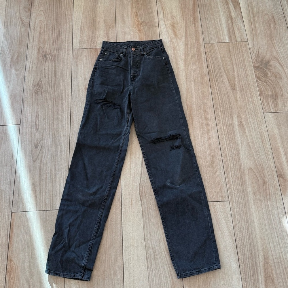 H&M Dark Gray/Black Distressed Straight Jeans
